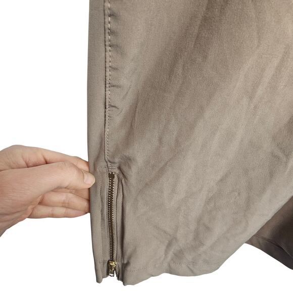 Albion Womens Going Places Tan Active Casual Work Dress Cinch Waist Sz M Pockets - Picture 10 of 10